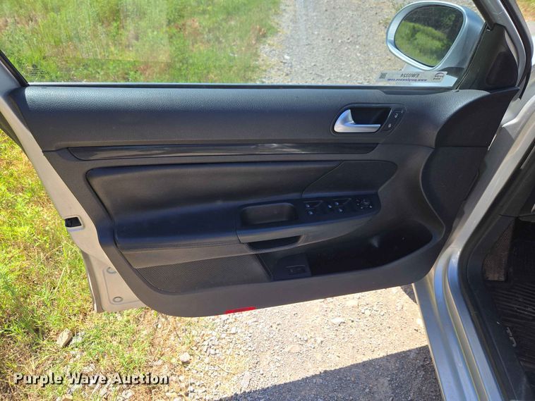 image for item EW0324 2012 Volkswagen Jetta Sportwagen 