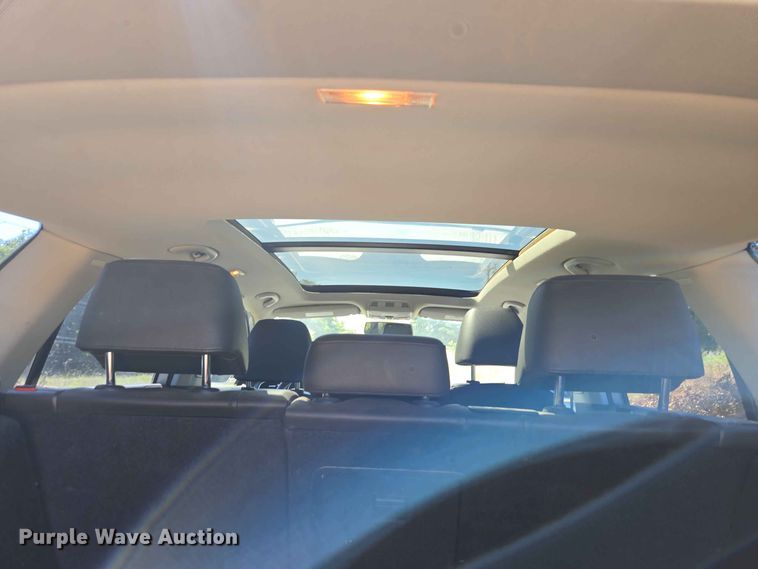 image for item EW0324 2012 Volkswagen Jetta Sportwagen 