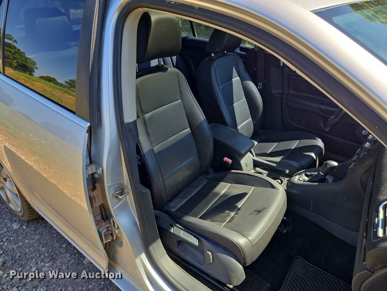 image for item EW0324 2012 Volkswagen Jetta Sportwagen 