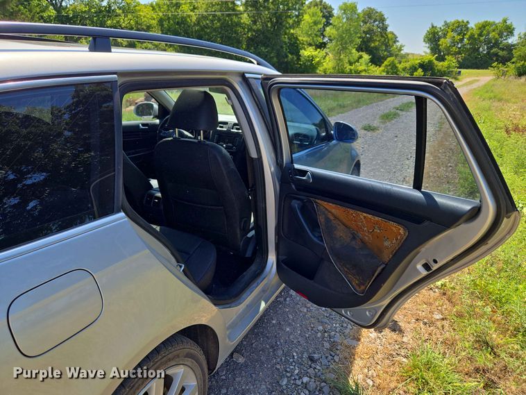 image for item EW0324 2012 Volkswagen Jetta Sportwagen 