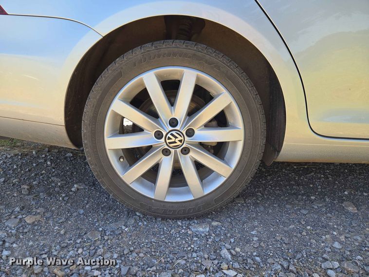 image for item EW0324 2012 Volkswagen Jetta Sportwagen 