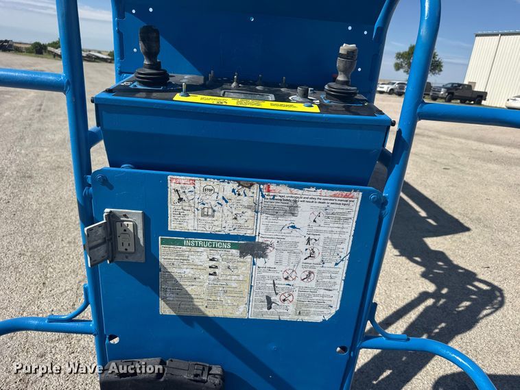 image for item EW4891 2013 Genie Z-40/23N RJ boom lift