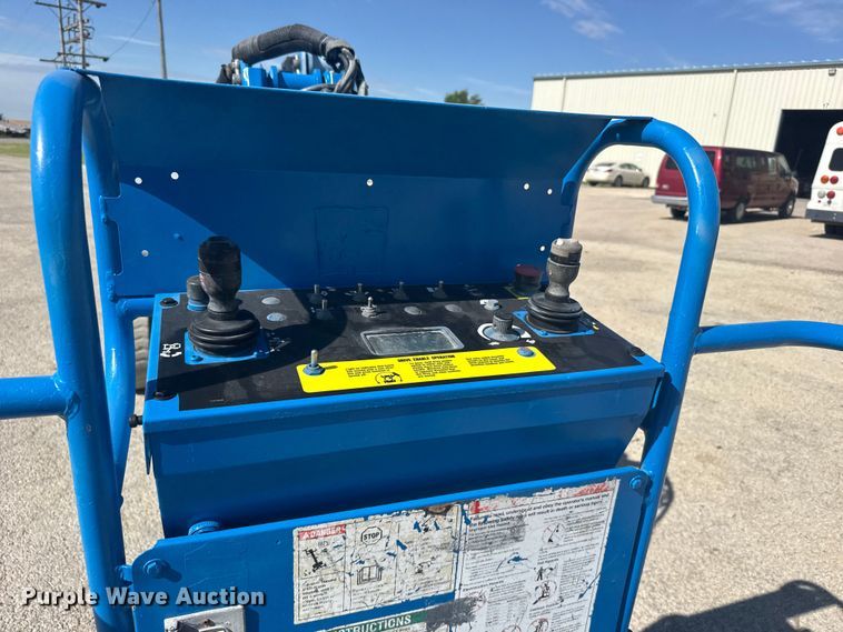 image for item EW4891 2013 Genie Z-40/23N RJ boom lift