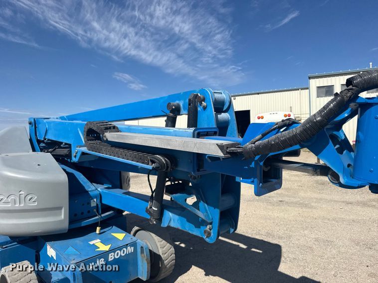 image for item EW4891 2013 Genie Z-40/23N RJ boom lift