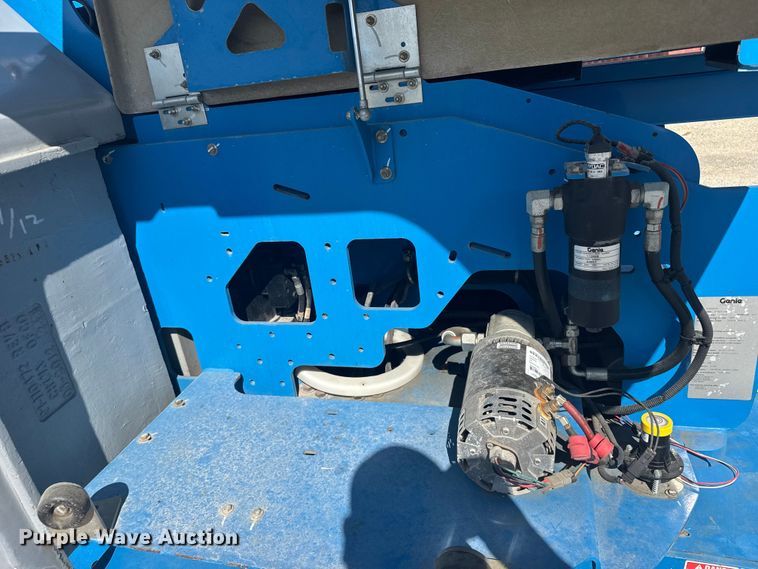 image for item EW4891 2013 Genie Z-40/23N RJ boom lift