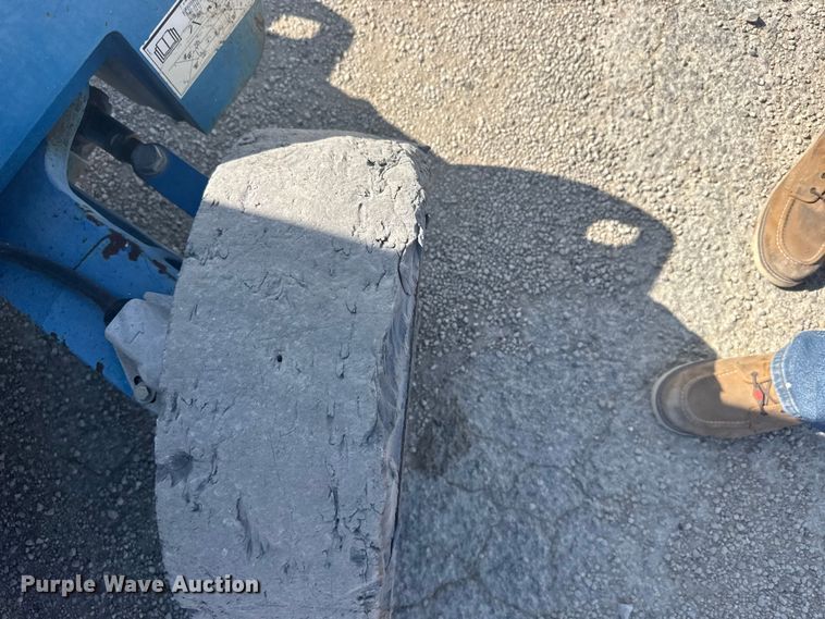 image for item EW4891 2013 Genie Z-40/23N RJ boom lift