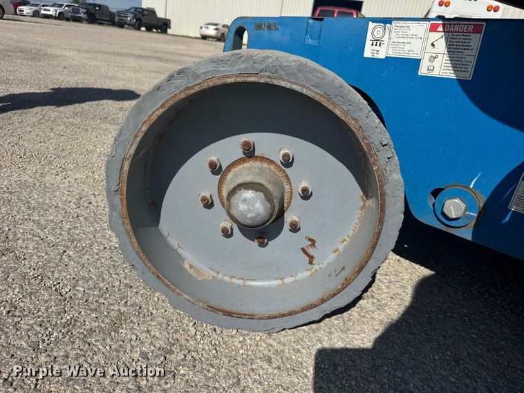 image for item EW4891 2013 Genie Z-40/23N RJ boom lift