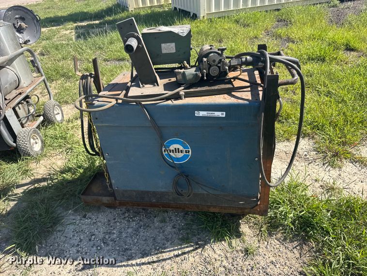 image for item EW4894 Miller CP-250TS welder