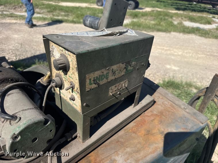 image for item EW4894 Miller CP-250TS welder
