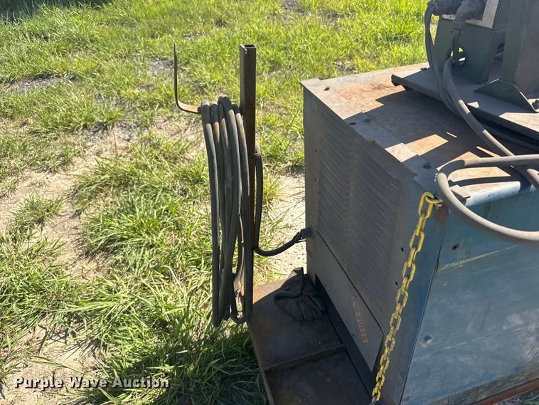 image for item EW4894 Miller CP-250TS welder