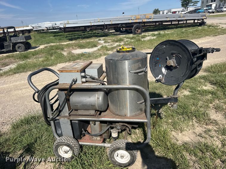 image for item EW4895 Alkota hot pressure washer