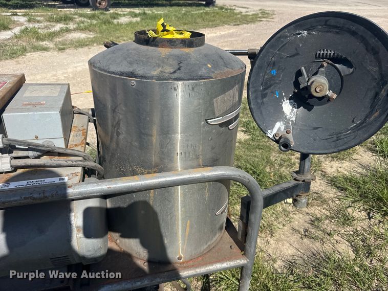image for item EW4895 Alkota hot pressure washer