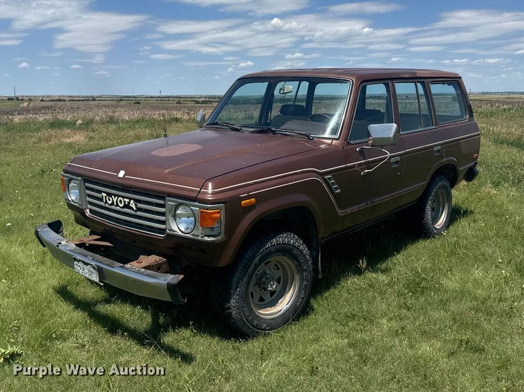 image for item EW4899 1982 Toyota Land Cruiser FJ60 SUV