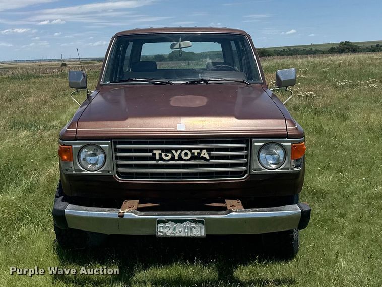 image for item EW4899 1982 Toyota Land Cruiser FJ60 SUV