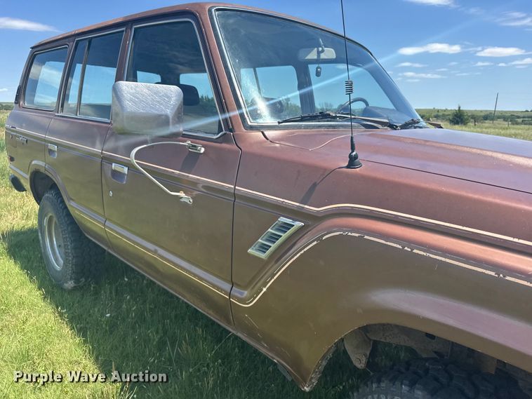 image for item EW4899 1982 Toyota Land Cruiser FJ60 SUV