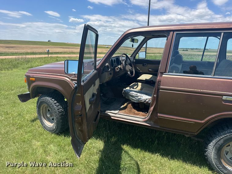 image for item EW4899 1982 Toyota Land Cruiser FJ60 SUV