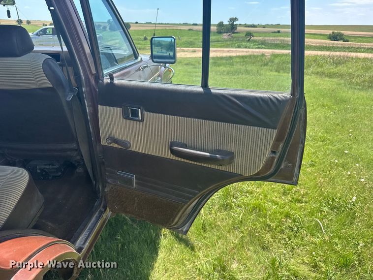 image for item EW4899 1982 Toyota Land Cruiser FJ60 SUV