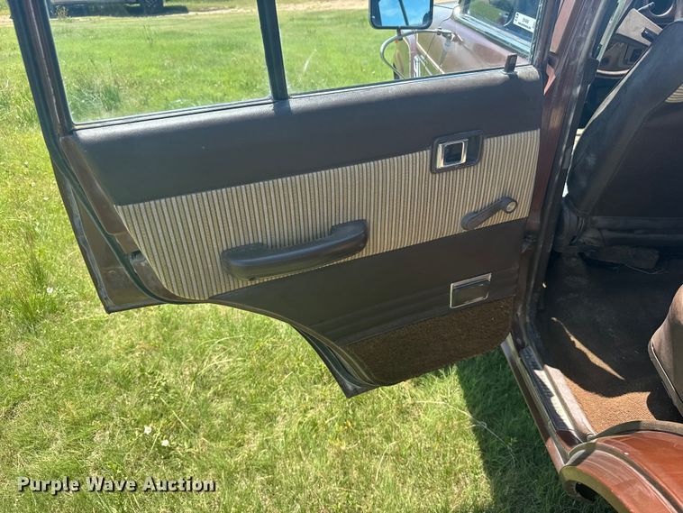 image for item EW4899 1982 Toyota Land Cruiser FJ60 SUV