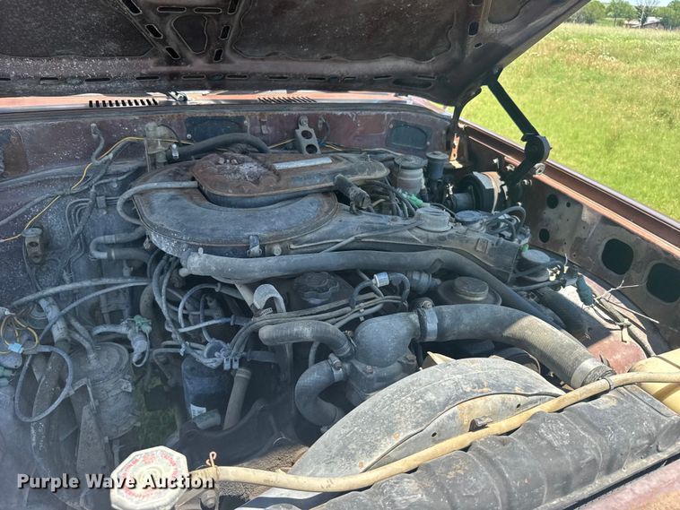 image for item EW4899 1982 Toyota Land Cruiser FJ60 SUV