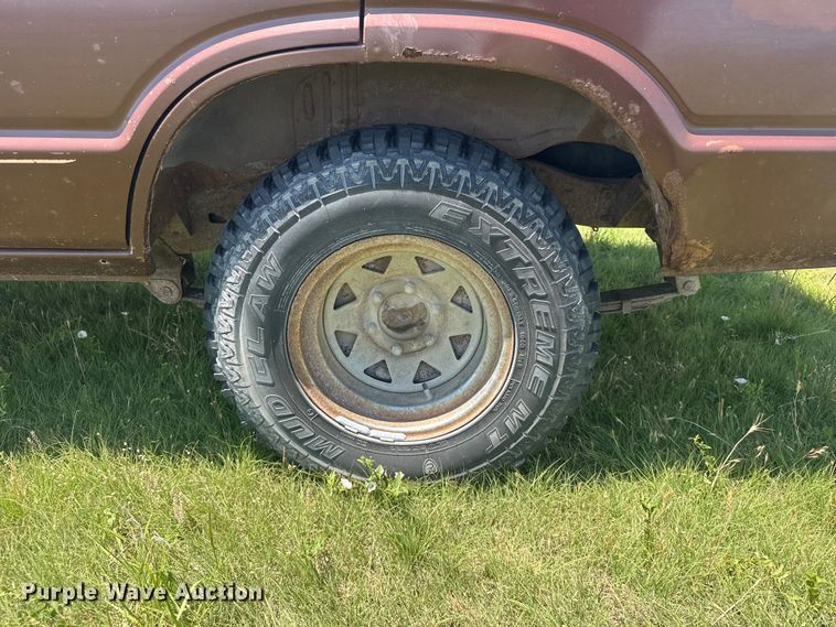 image for item EW4899 1982 Toyota Land Cruiser FJ60 SUV