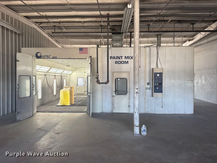 image for item EW4914 Garmet paint booth