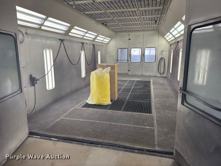 image for item EW4914 Garmet paint booth