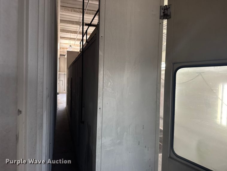 image for item EW4914 Garmet paint booth