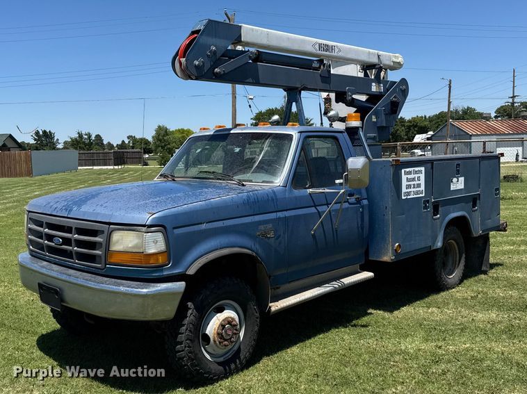 image for item EW4916 1993 Ford F350 bucket truck