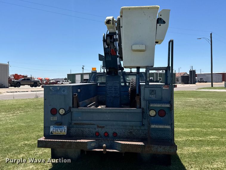 image for item EW4916 1993 Ford F350 bucket truck