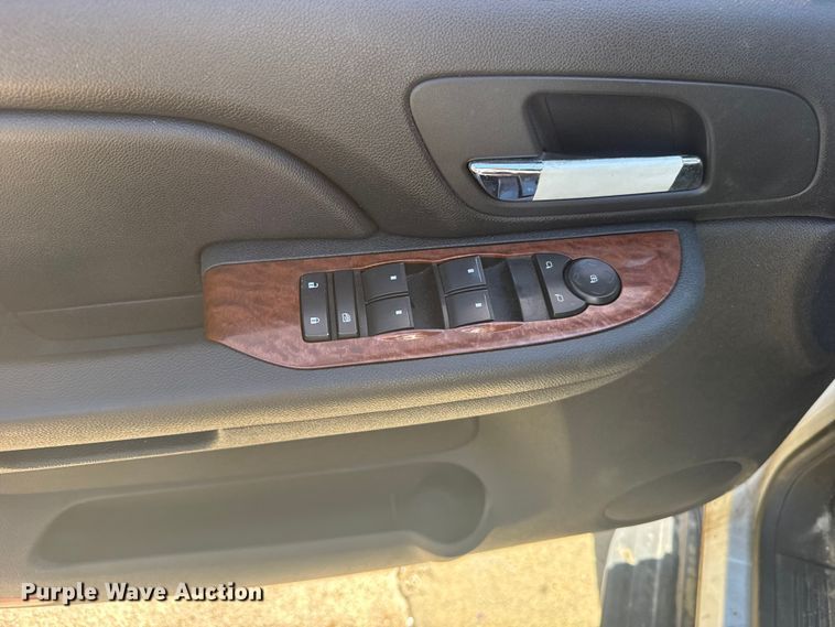 image for item EW4923 2007 GMC Yukon XL SUV