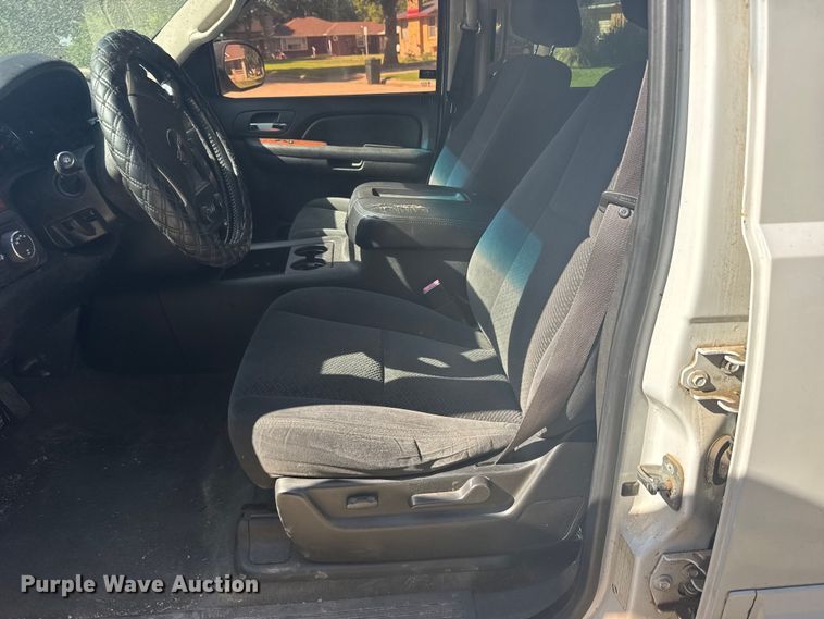 image for item EW4923 2007 GMC Yukon XL SUV