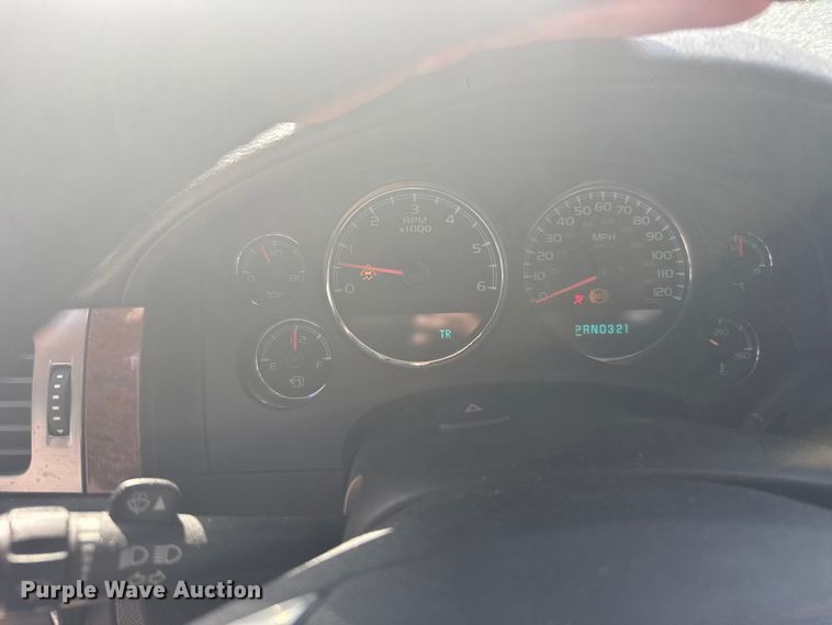 image for item EW4923 2007 GMC Yukon XL SUV
