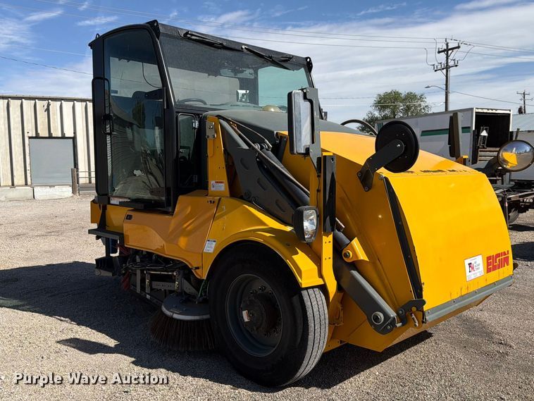image for item EX0492 2013 Elgin Pelican street sweeper