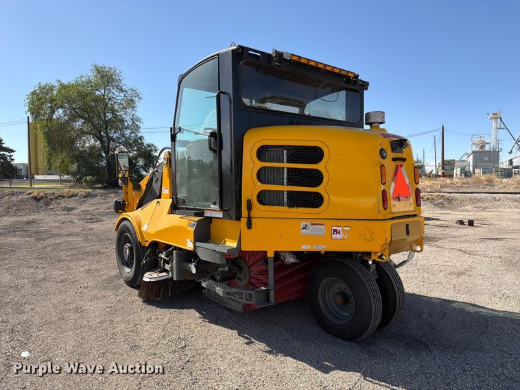 image for item EX0492 2013 Elgin Pelican street sweeper