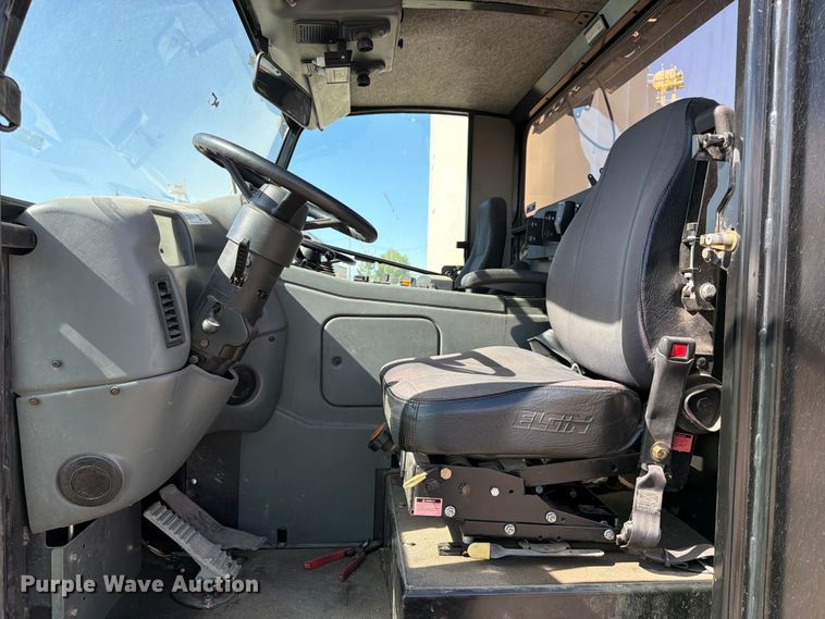image for item EX0492 2013 Elgin Pelican street sweeper