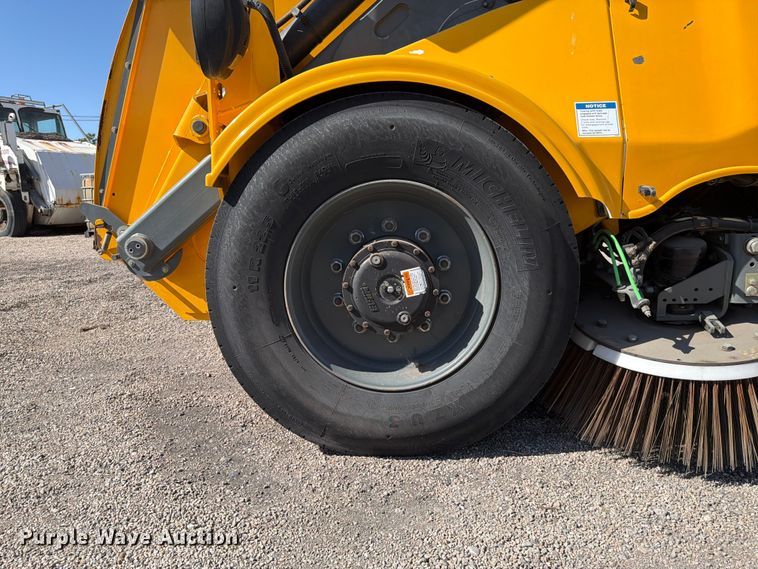 image for item EX0492 2013 Elgin Pelican street sweeper