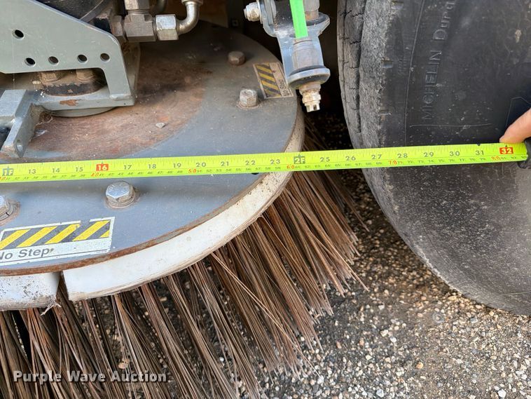 image for item EX0492 2013 Elgin Pelican street sweeper