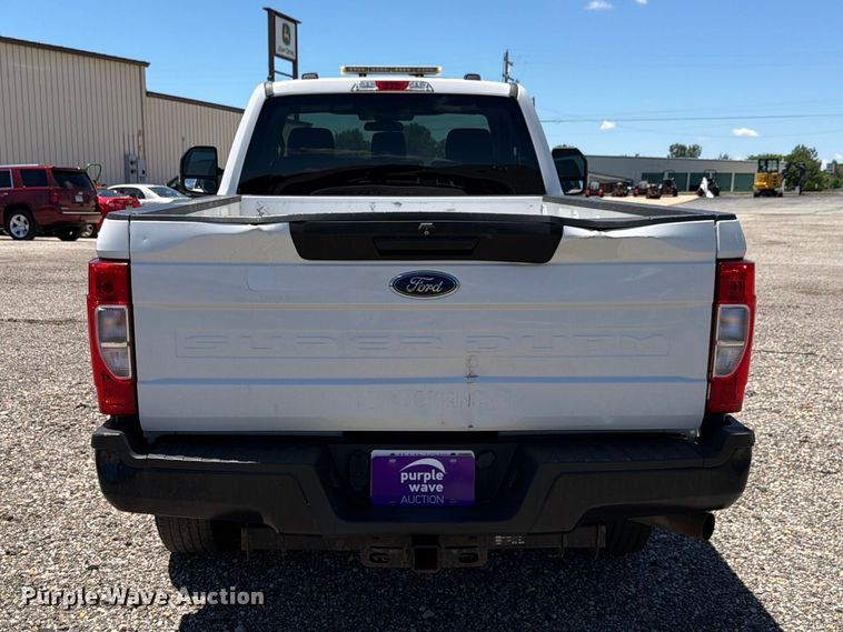 image for item EX4531 2020 Ford F250 Super Duty XL pickup truck