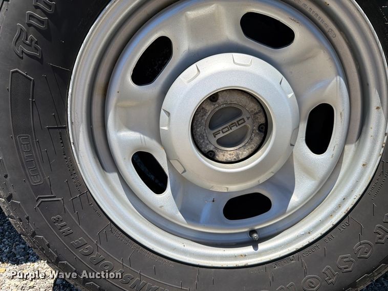 image for item EX4531 2020 Ford F250 Super Duty XL pickup truck