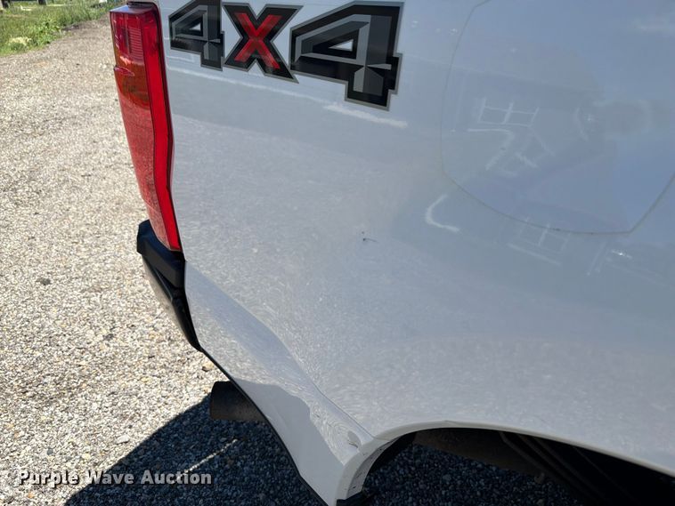 image for item EX4531 2020 Ford F250 Super Duty XL pickup truck