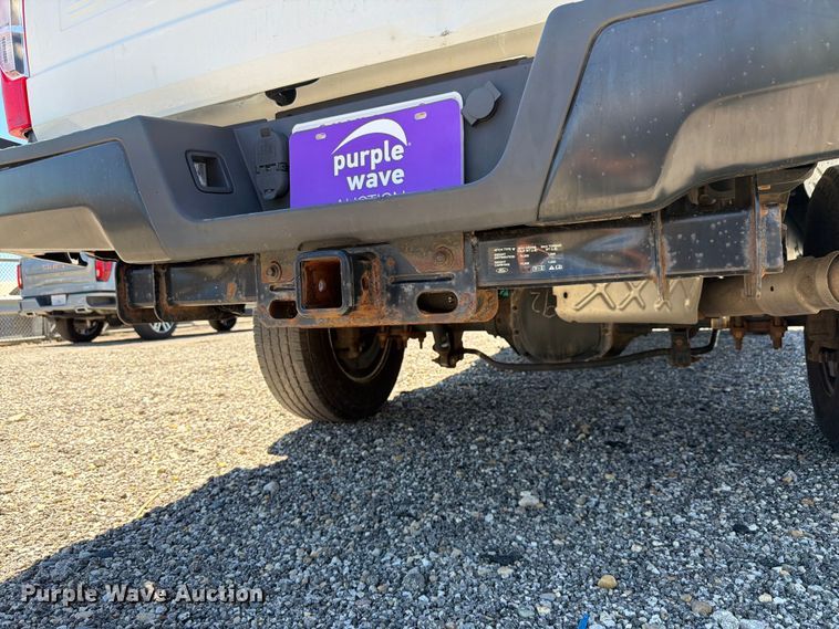 image for item EX4531 2020 Ford F250 Super Duty XL pickup truck