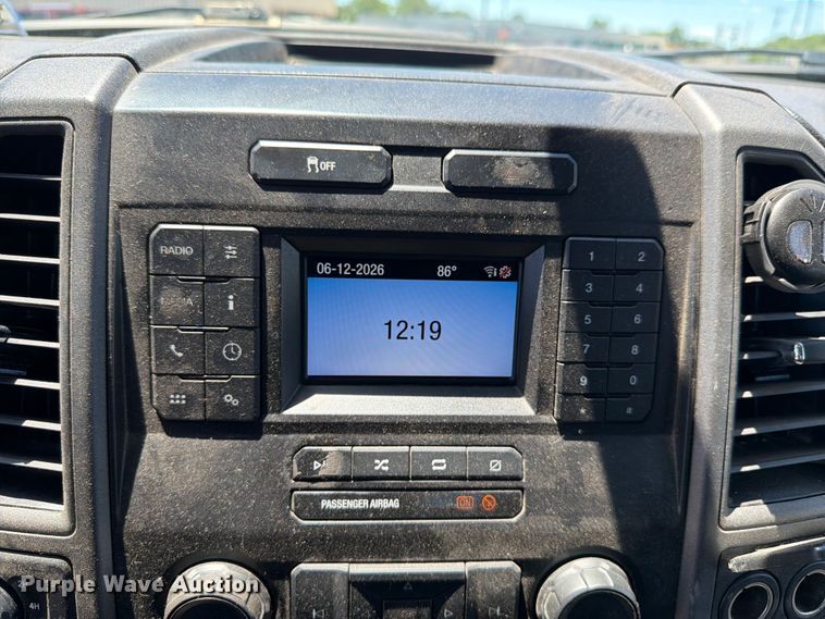 image for item EX4531 2020 Ford F250 Super Duty XL pickup truck