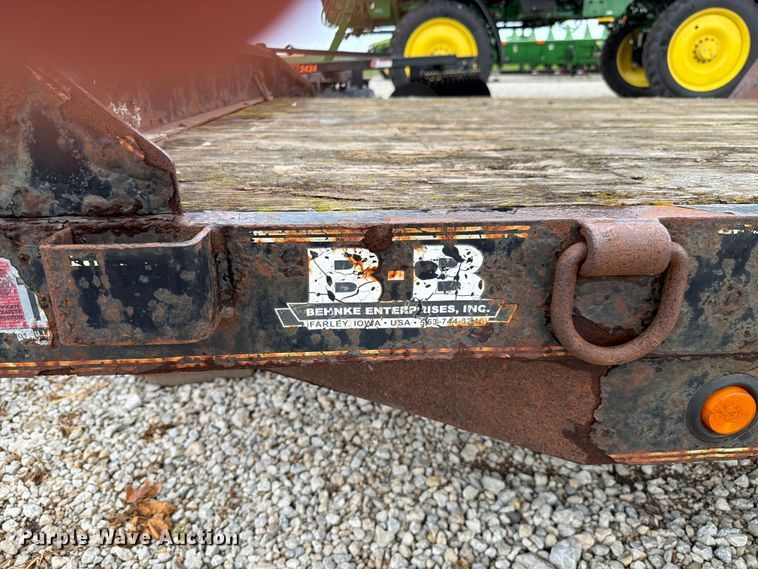 image for item EX4532 2009 Behnke Enterprises utility trailer
