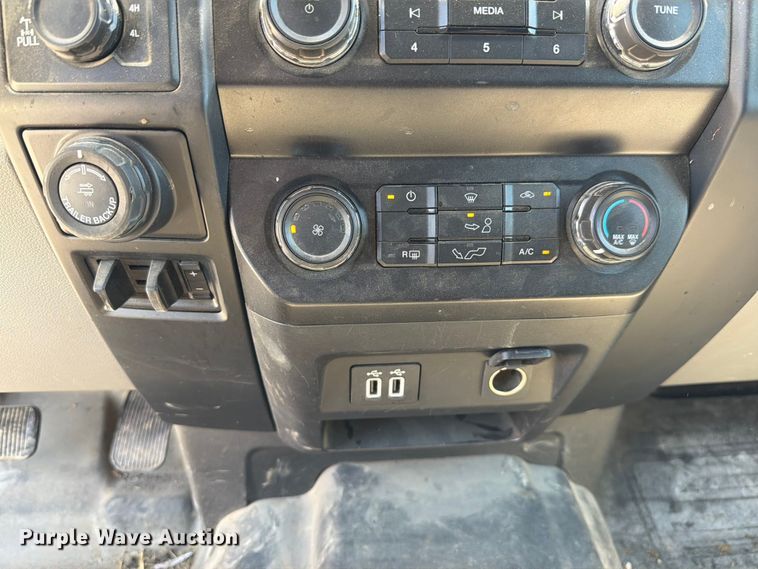 image for item EX4533 2020 Ford F150 STX Ext. Cab pickup truck