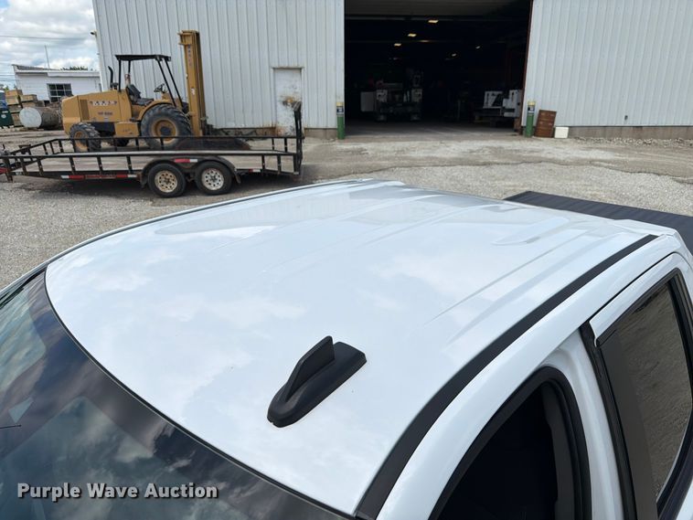 image for item EX4539 2022 Chevrolet Silverado 1500 Ext. Cab pickup truck