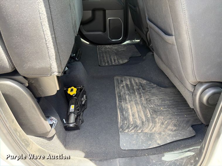 image for item EX4539 2022 Chevrolet Silverado 1500 Ext. Cab pickup truck