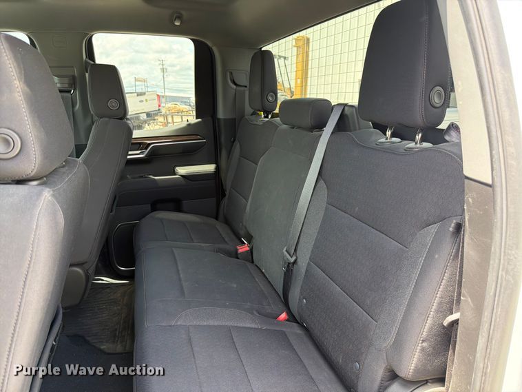 image for item EX4539 2022 Chevrolet Silverado 1500 Ext. Cab pickup truck