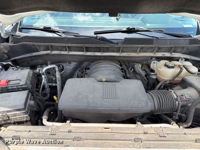 image for item EX4539 2022 Chevrolet Silverado 1500 Ext. Cab pickup truck