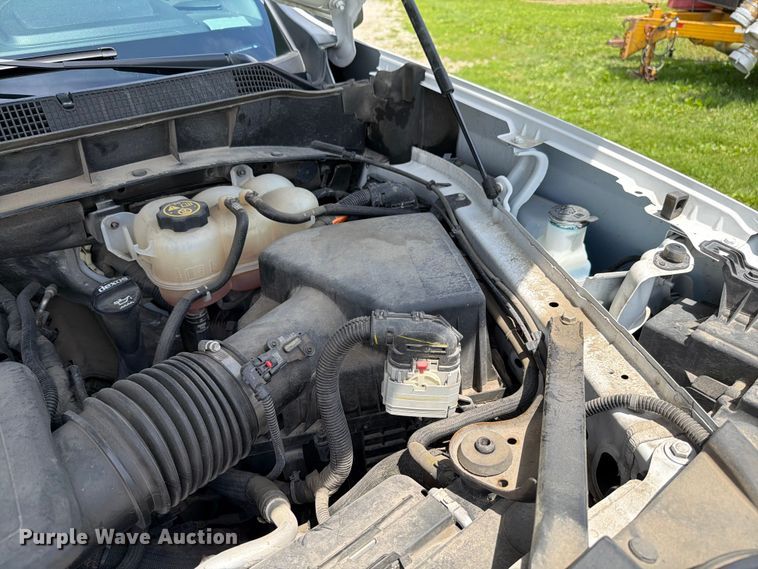 image for item EX4539 2022 Chevrolet Silverado 1500 Ext. Cab pickup truck