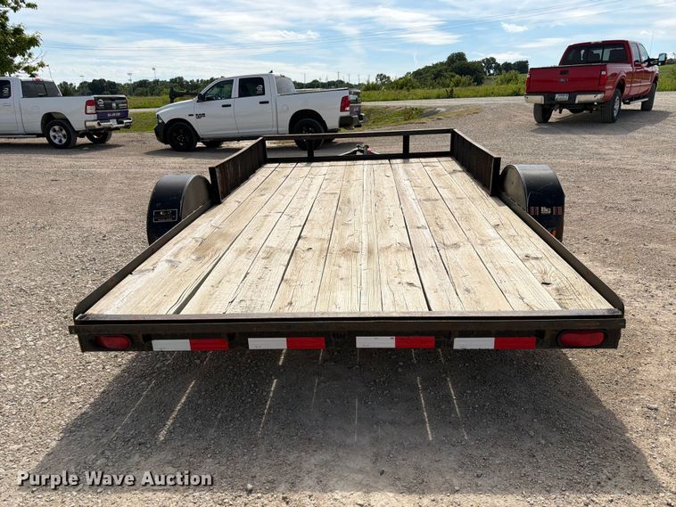 image for item EX5506 2004 Neal equipment trailer
